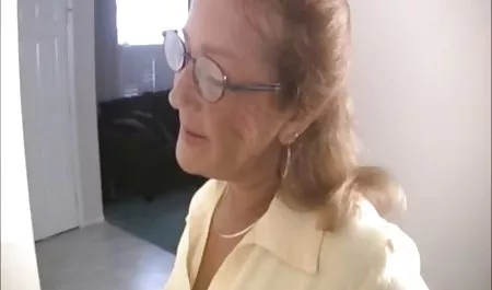 Lesbenspiele in der Hängematte geile granny porn