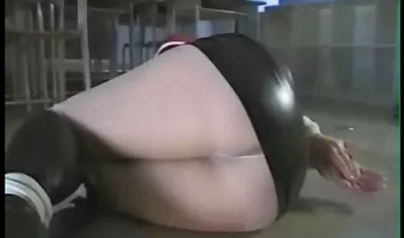Willst die geilsten pornos kostenlos du dieses Mädchen ficken?