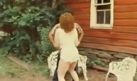 Mädchen mit einem geile asiatische weiber Dildo