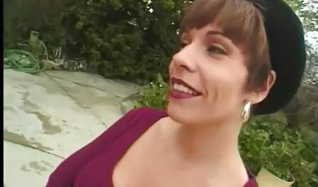 Sie geile privatpornos setzte sich Muschi ins Gesicht und gab in den Arsch