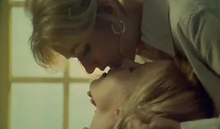 Adela und Rikki sex filme reife frauen lieben lesbische Leidenschaften